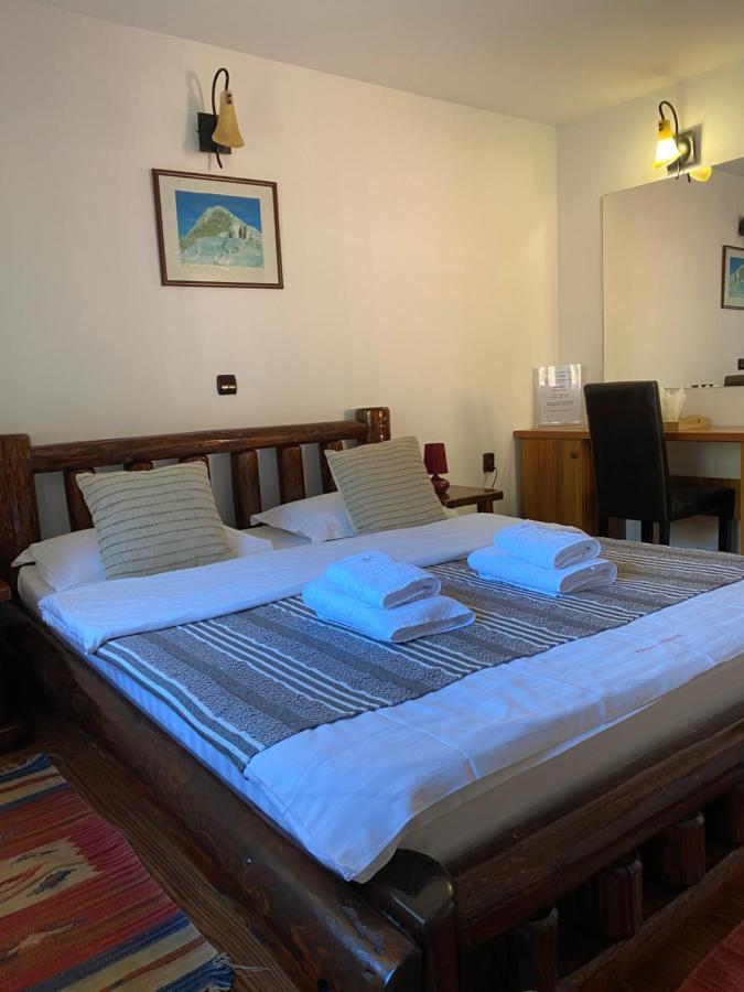 Guest House Piatra Craiului Bran  Exterior photo