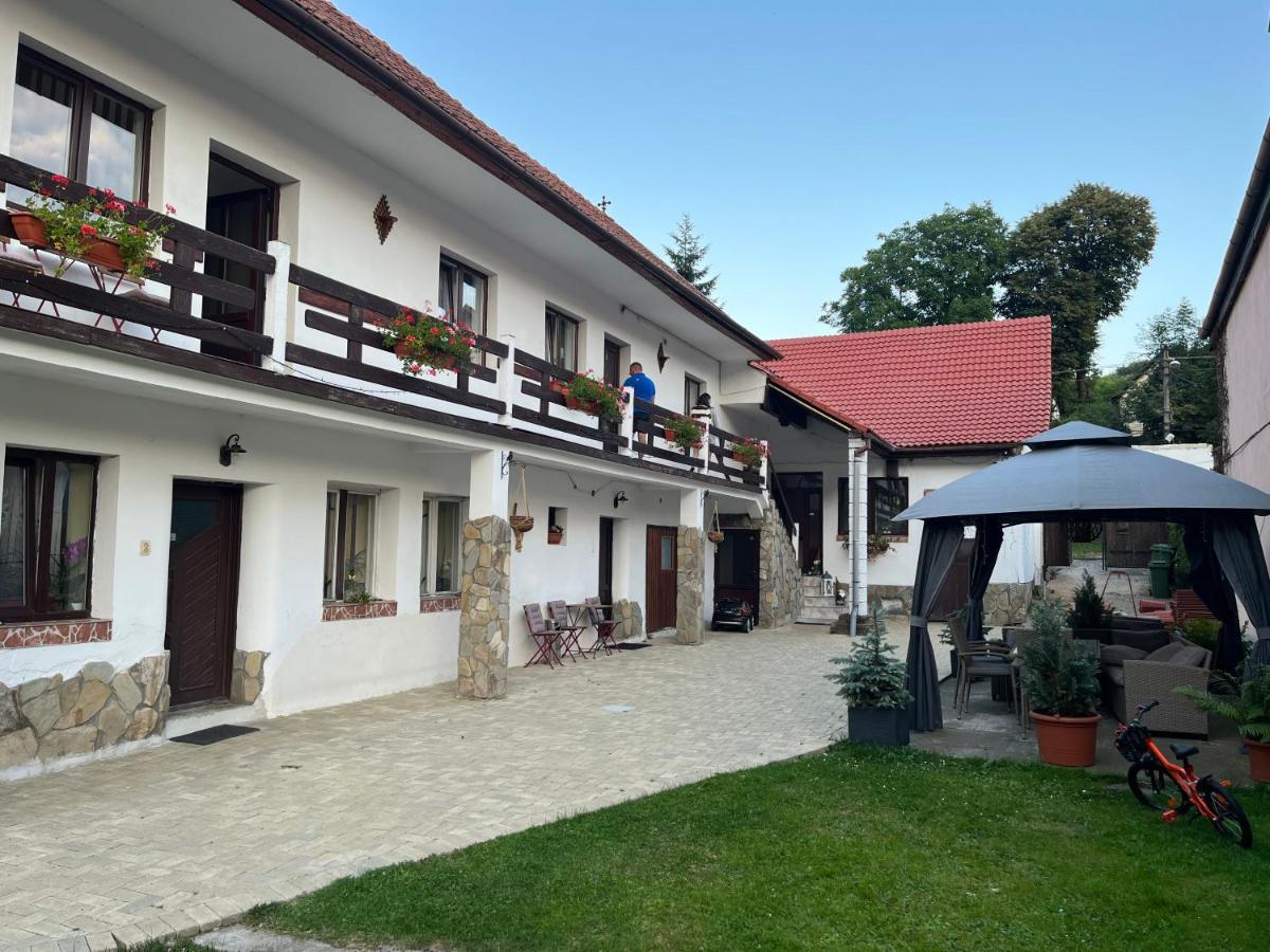 Guest House Piatra Craiului Bran  Exterior photo